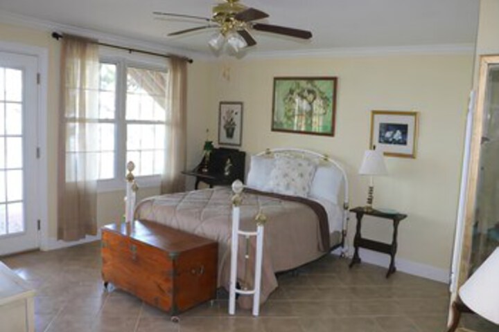 Room 49 of 59
