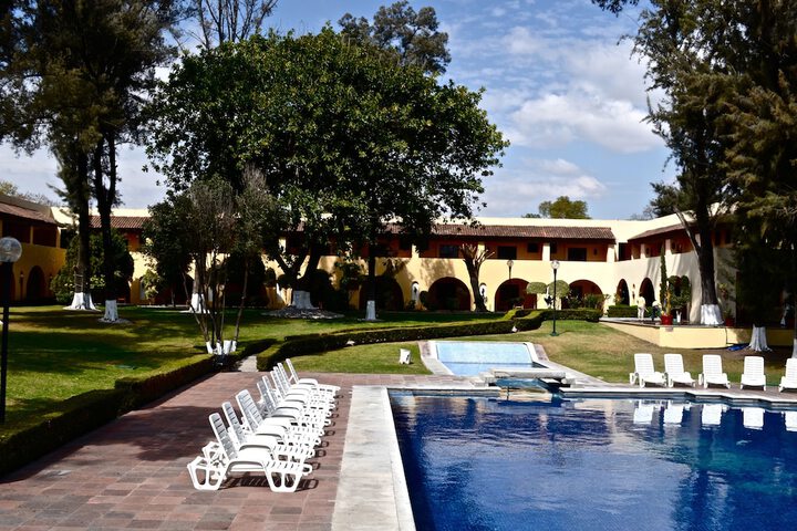Pools & Facilities