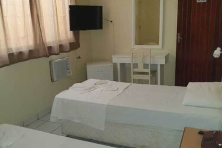 Room 7 of 22