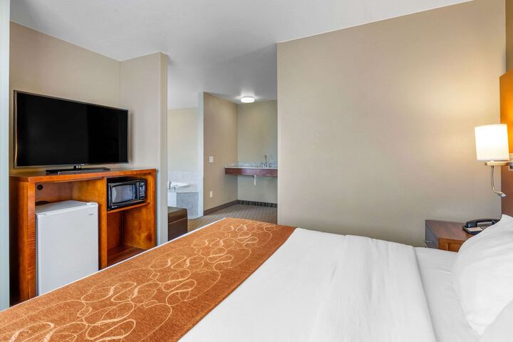 Room 13 of 48