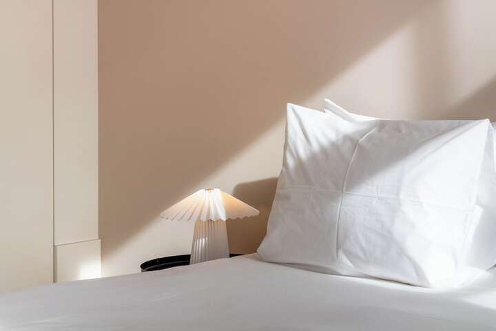 Room 29 of 234