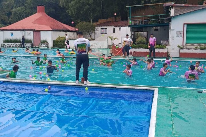 Pool 8 of 35