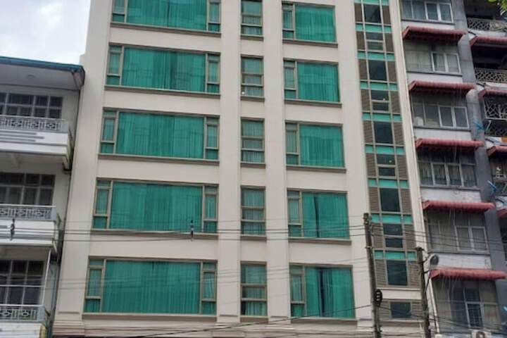Hotel Grand Galaxy