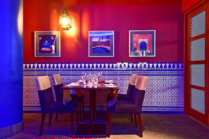 Dining 208 of 411