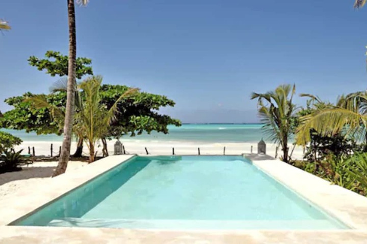 Pool 56 of 102