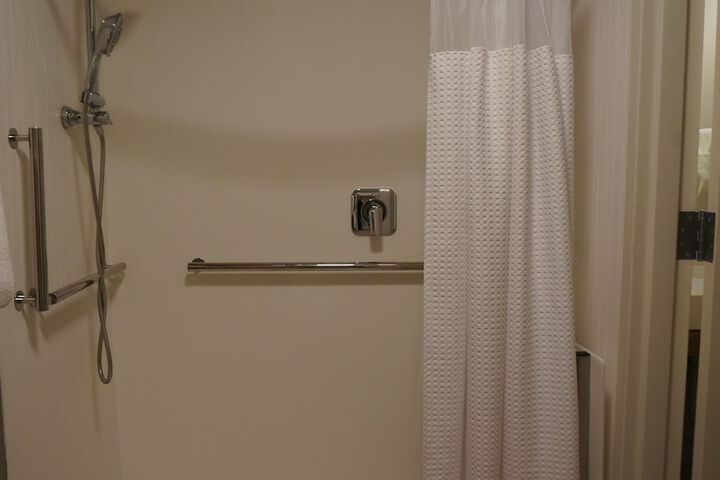 Bathroom shower