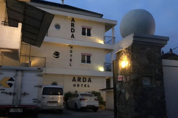Hotel 54 of 127