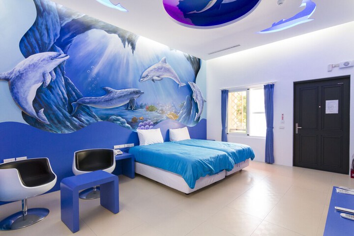 Room 20 of 30