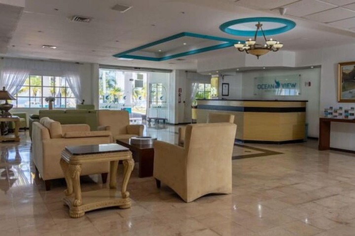 Guest Lobby