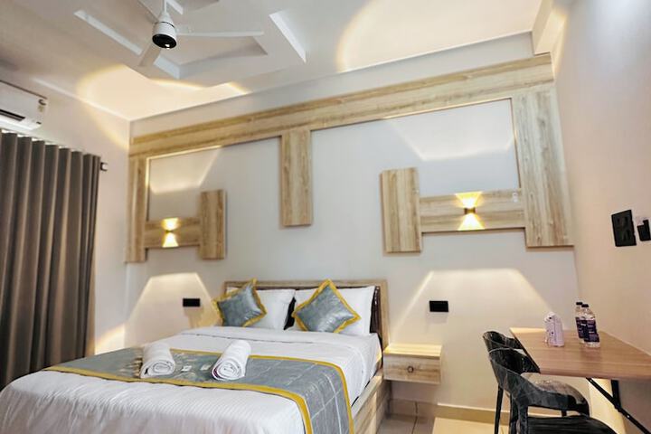 Room 8 of 58