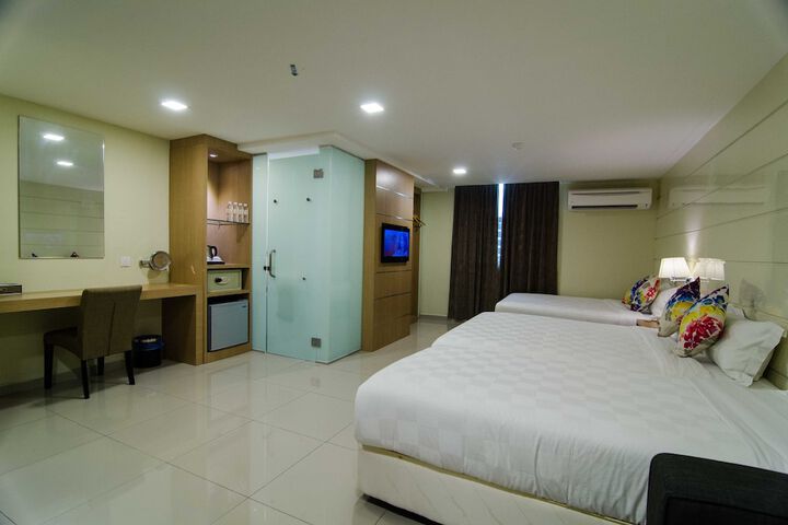 Room 15 of 57
