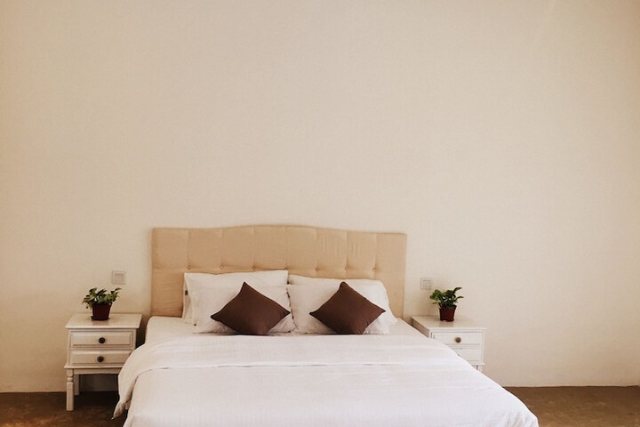 Room 4 of 23