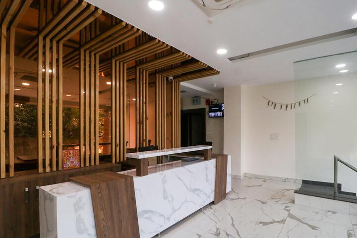 OYO 10540 Hotel JD Residency