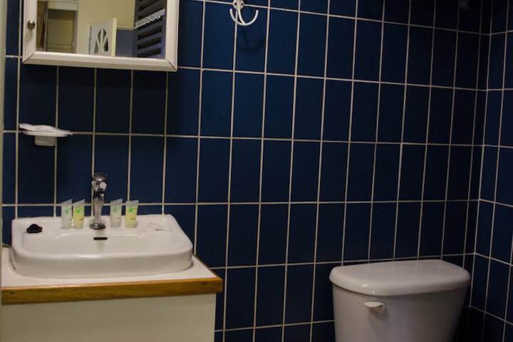 Room 71 of 87