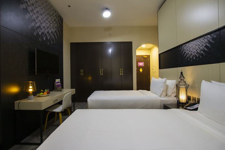 Room 15 of 43