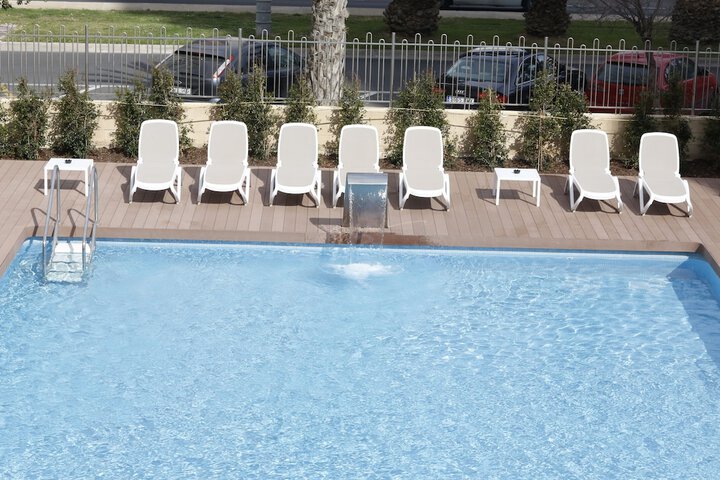 Sundeck