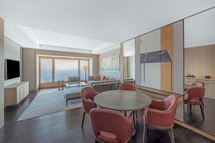 Room 20 of 95