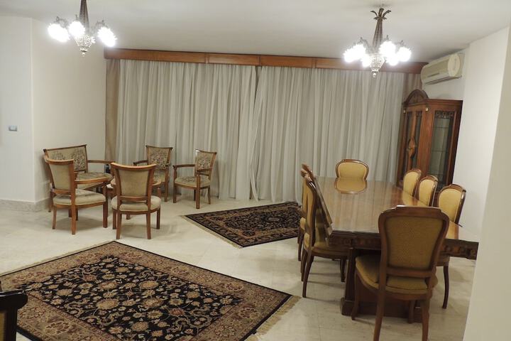 Room 7 of 34