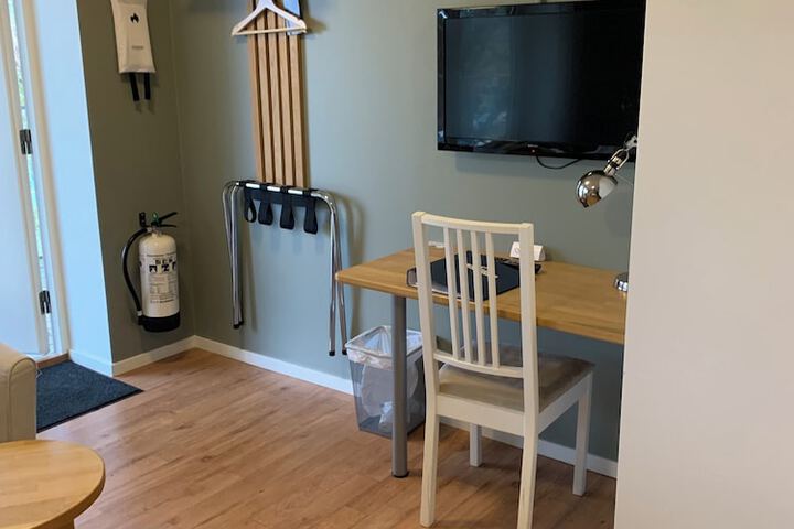Room 21 of 49