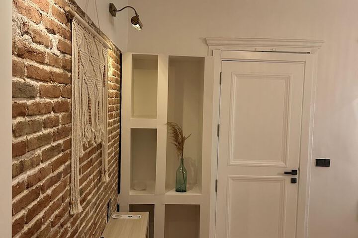Room 20 of 42