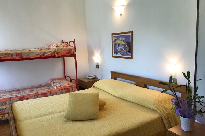 Room 14 of 91