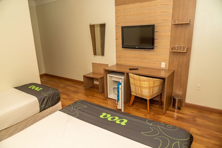 Room 14 of 68