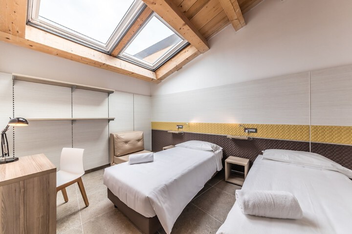 Room 17 of 67