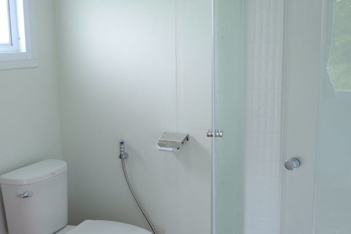 Room 13 of 28