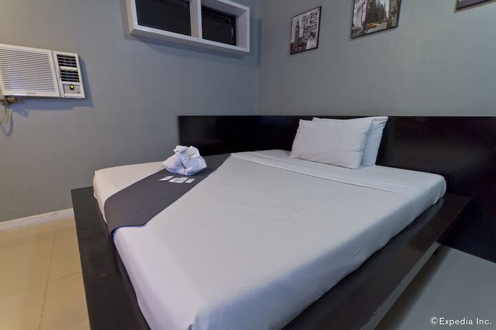 Room 20 of 31