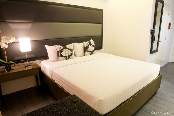 Room 14 of 51