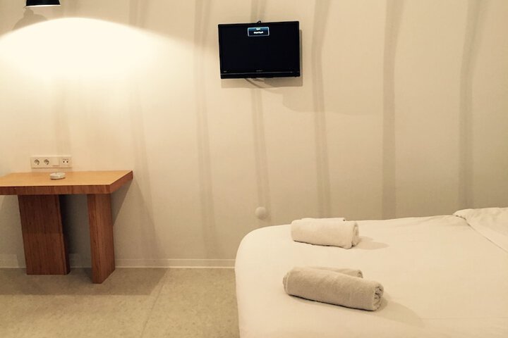 Room 8 of 21