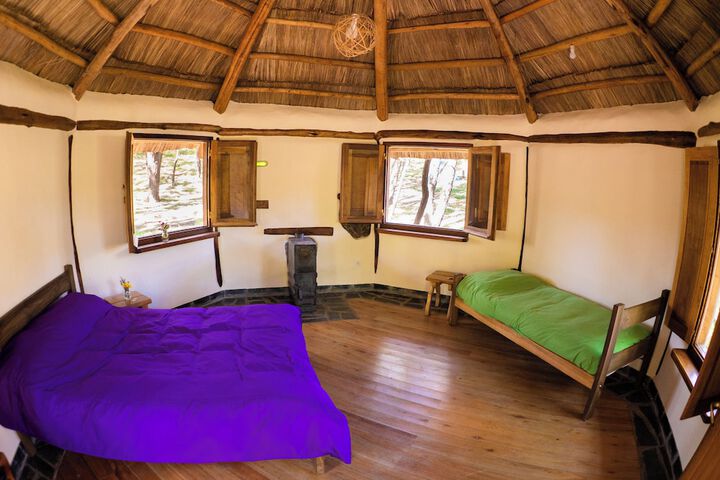 Room 6 of 31
