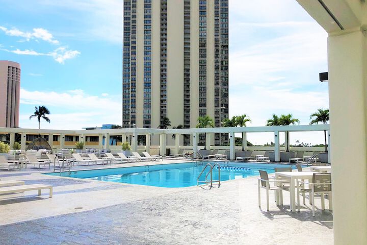Pool 153 of 213