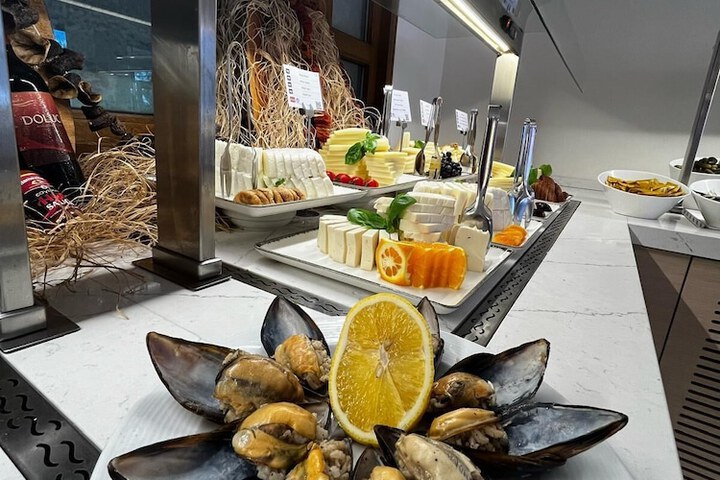 Dining Photos