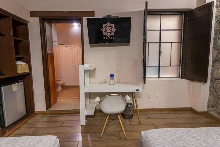 Room 26 of 117