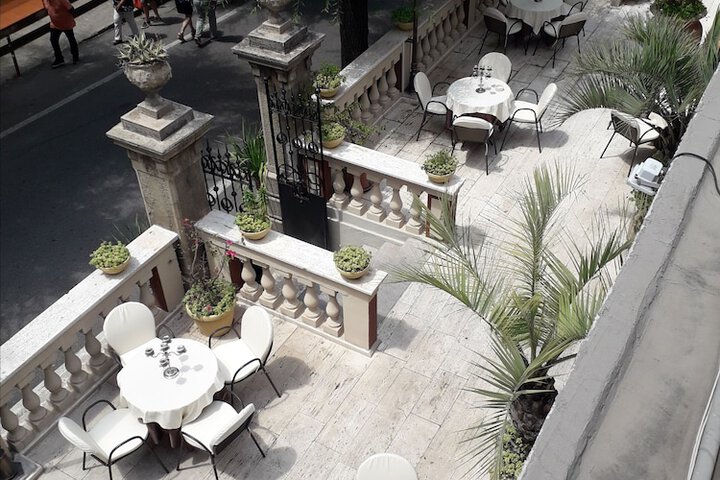 Terrace/Patio 33 of 56