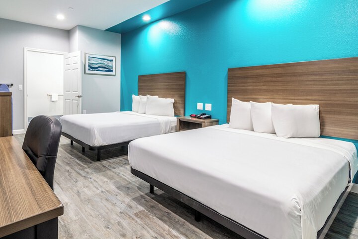 Room 8 of 29