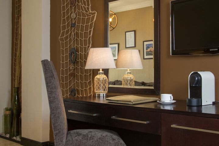 Room 47 of 125