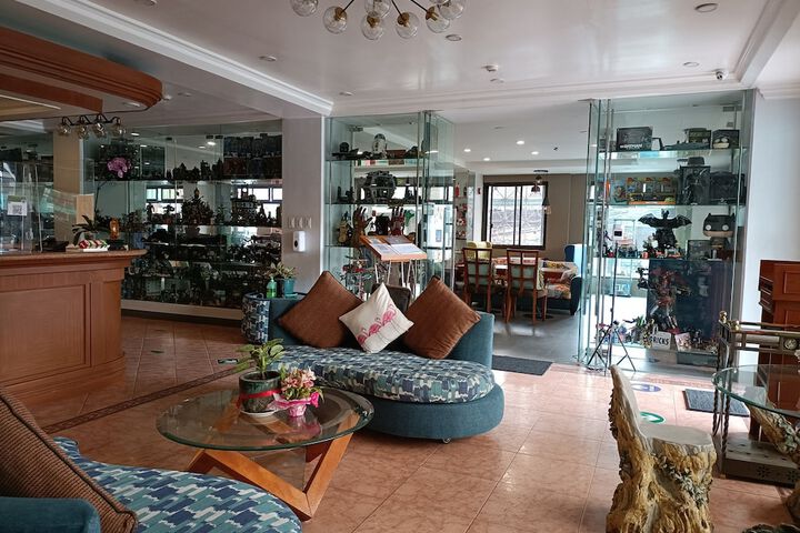 Lobby Photos
