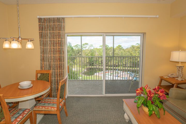 Room 40 of 76