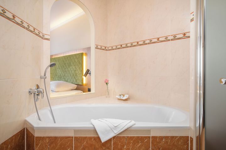 Bath Photo
