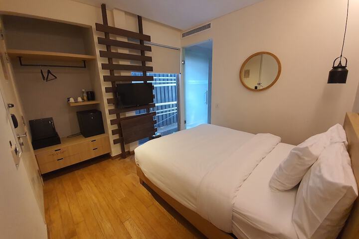 Room 31 of 51