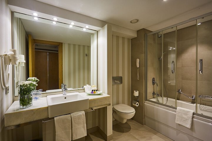 Bath Interior