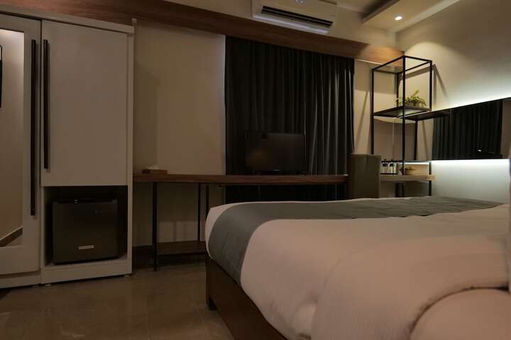 Room 22 of 41