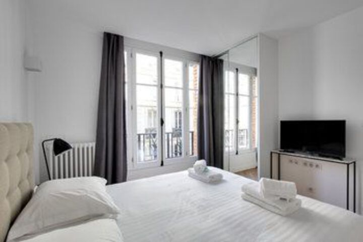 Room 65 of 102