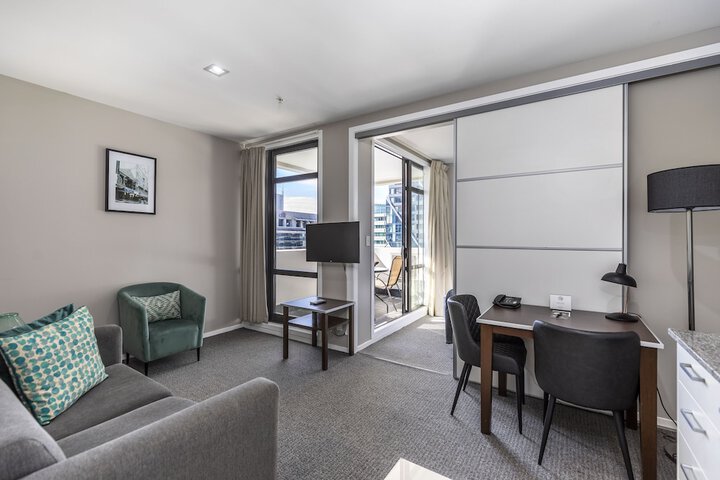 Room 9 of 23