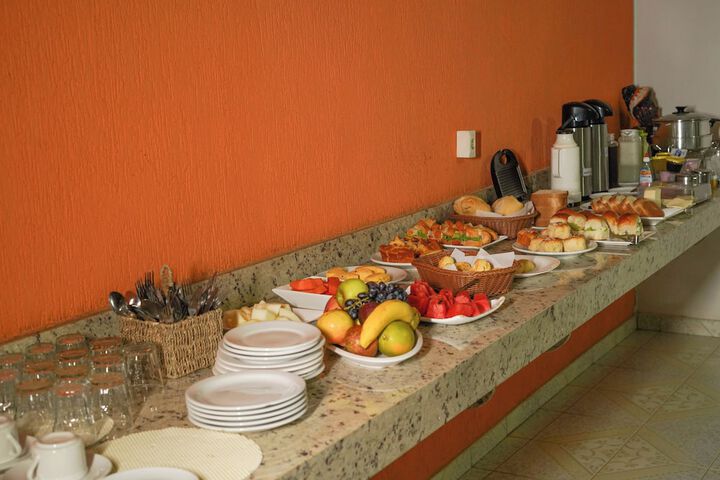 Breakfast/Coffee Service 6 of 6