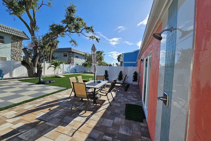 Terrace/Patio 31 of 33