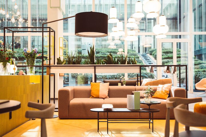 Guest Lobby