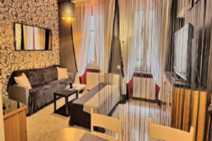 Room 453 of 528